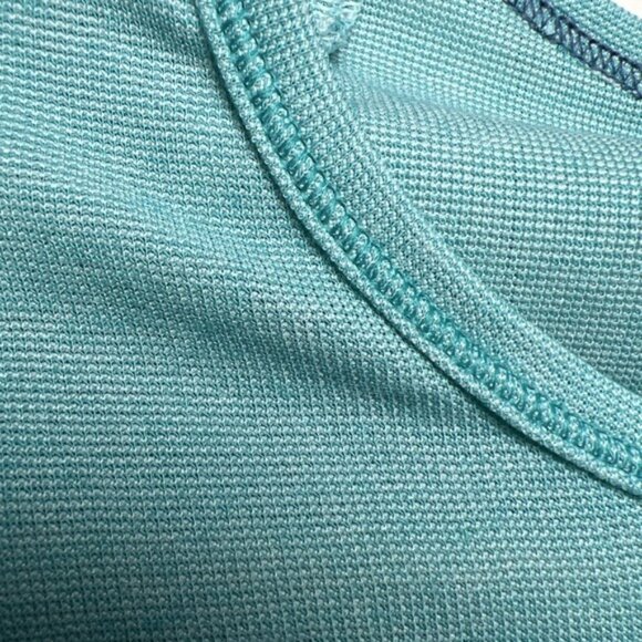 Patagonia Capilene Long Sleeve Base Layer Performance Top Size Small Teal - Picture 6 of 7
